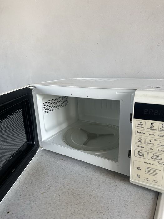 Зеркало и микроволновка