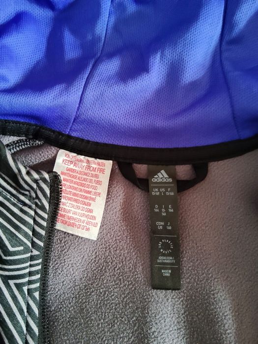 De vânzare hanorac adidas 13-14 ani