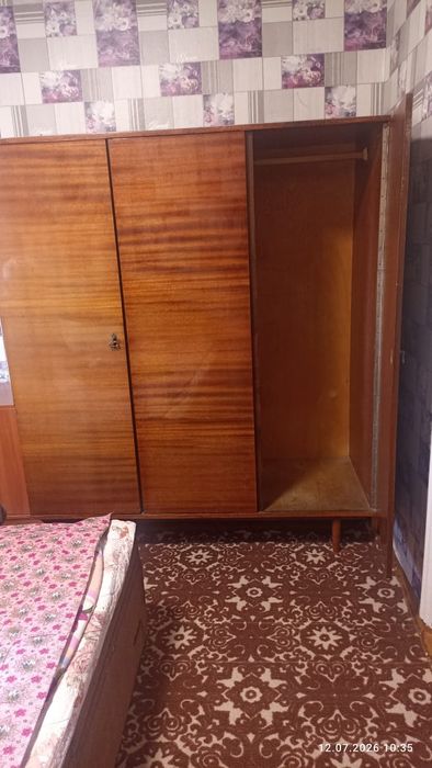 Шифоньер советский почти даром