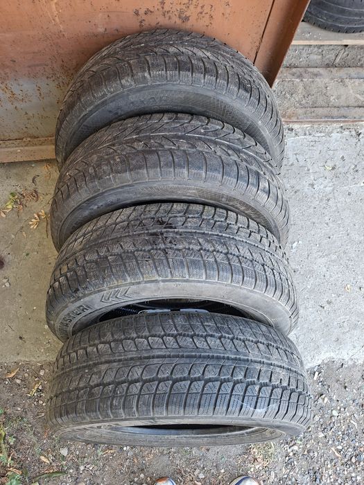 Продам шины. 235/65/17