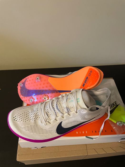 Шпайкове Nike
Dragonfly 2 
Athletics
Distance
Spikes