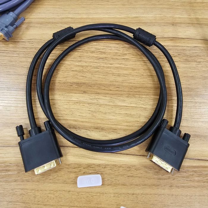 Кабель для монитора