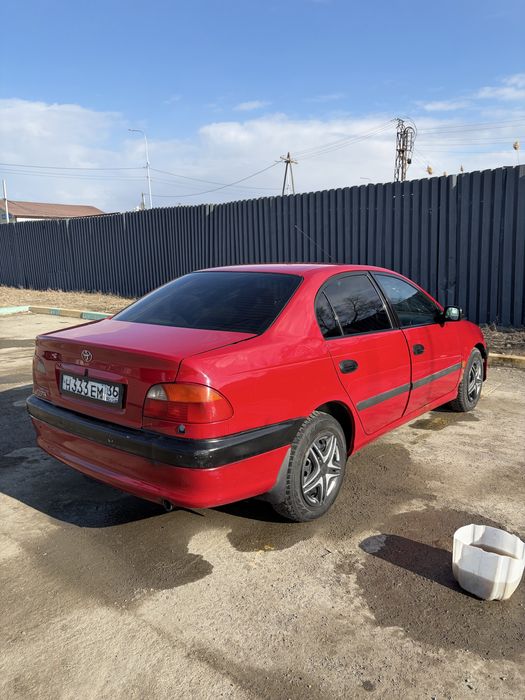 Продам Toyota Avensis