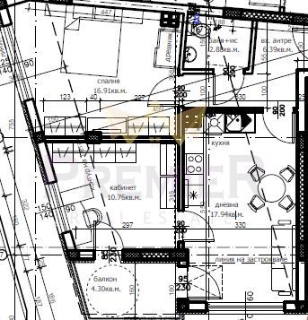 Продава се Тристаен апартамент в Варна, Левски - 70 кв.м за 2036 €/кв.м - Снимка #2