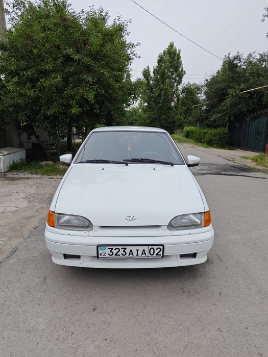 Продам машину Lada 2114