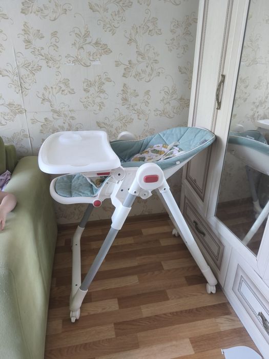 Стульчик для кормления ILovi Frutti