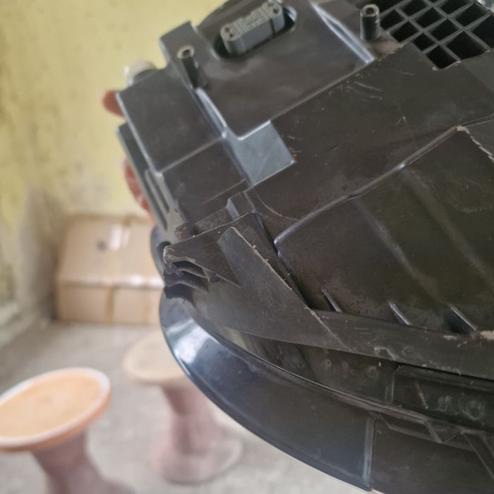 VW EOS  bi xenon 2017 ляв и десен фар