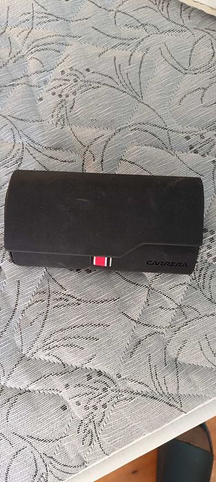 Слънчеви очила  марка кариера носени 2 точно два пъти