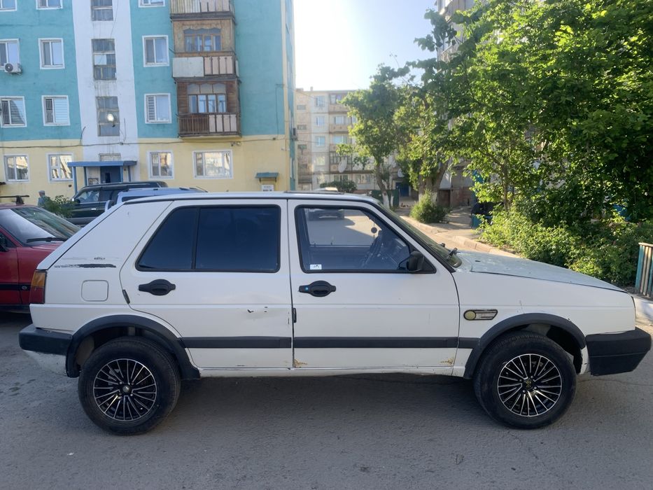 Volkswagen Golf 2   1,9TDI