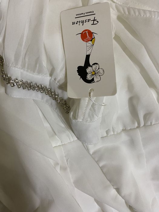 Продам новое платья!!