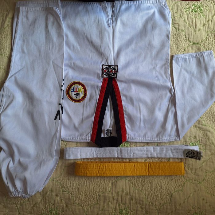 Детская спортивная одежда