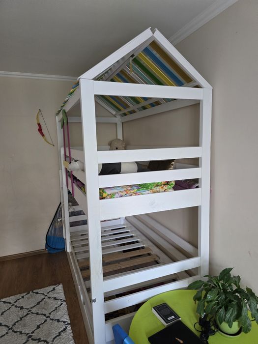 Двухъярусная кровать 200*90