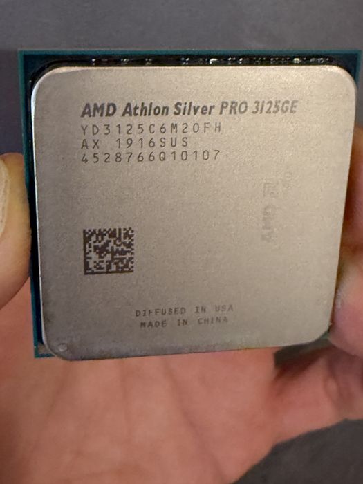 Процесор AMD Athlon Silver Pro 3125GE