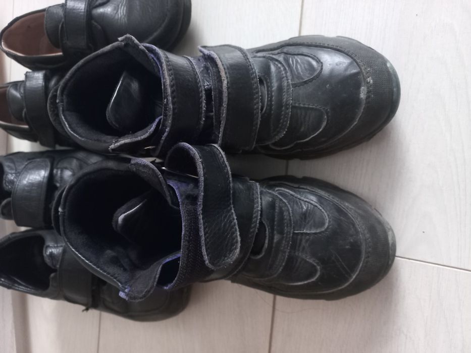 Продам детские туфли сопоги