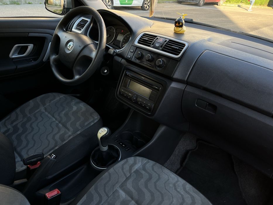 SKODA Fabia 2009 — imagine 4