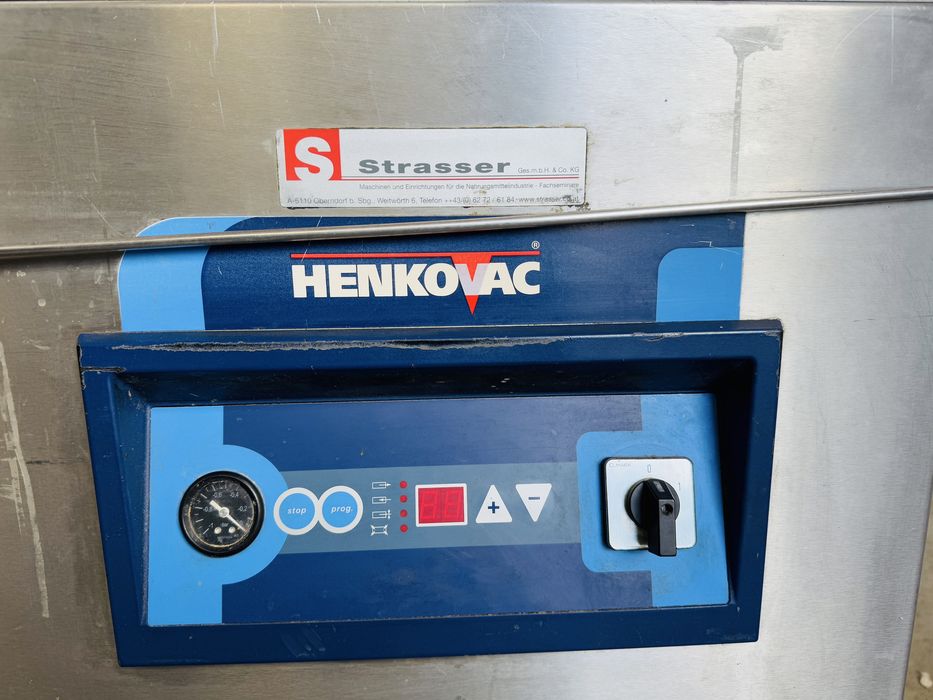 Masina de ambalat cu doua camere, cu gaz  HENKOVAC 340i