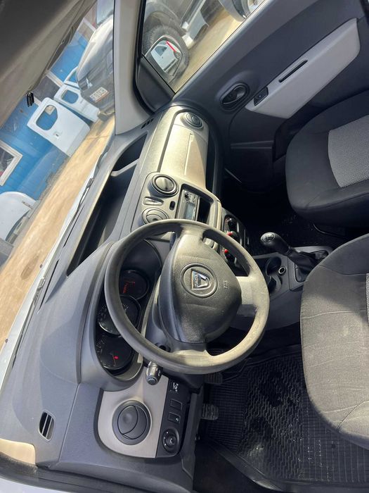 dacia dokker 2017 - 1.6 benzina cu gaz