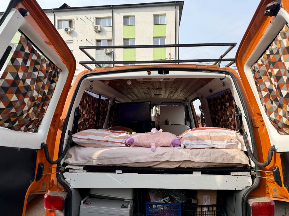 VOLKSWAGEN Caravelle 1996 — imagine 4
