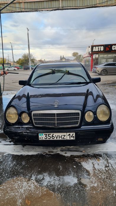 Продам мерседес W210 Elegance