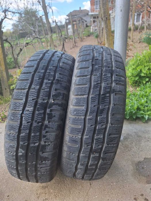 Продавам зимни гуми