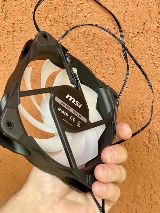 Ventilator MSI Max F12A-3H