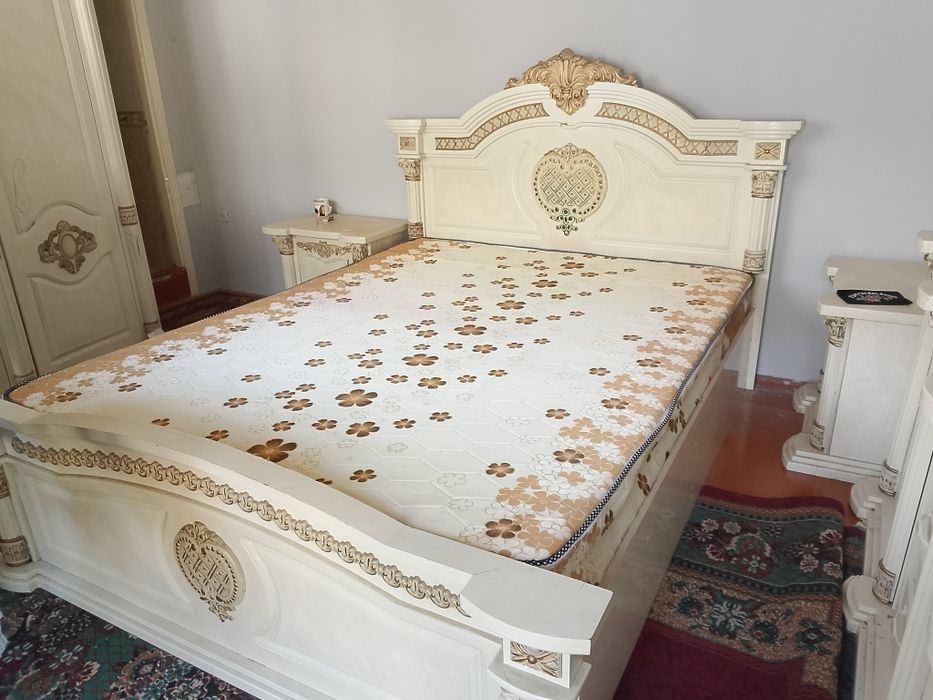 Мебель спальни трюмо