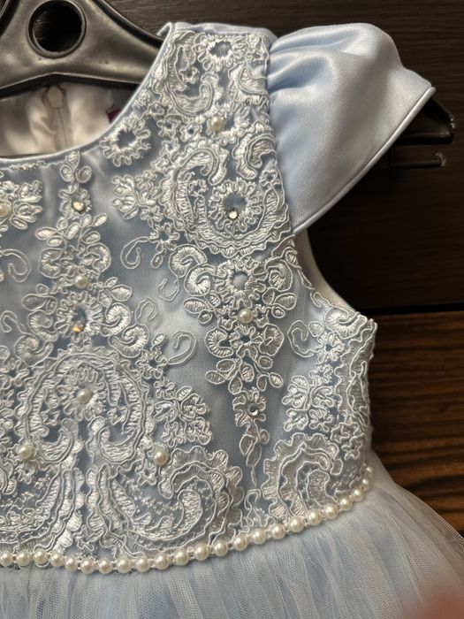 Нарядное детское платье