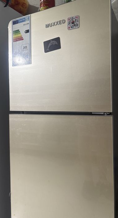 Холодильник Muxxed б/у