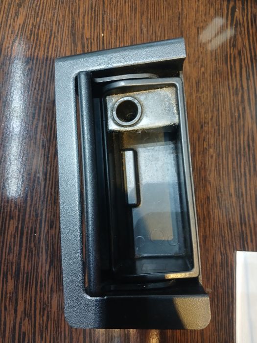 Пепельница от BMW