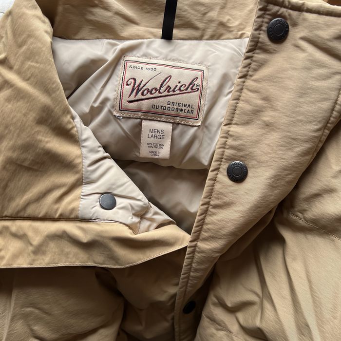 Geaca Woolrich cu puf de gasca