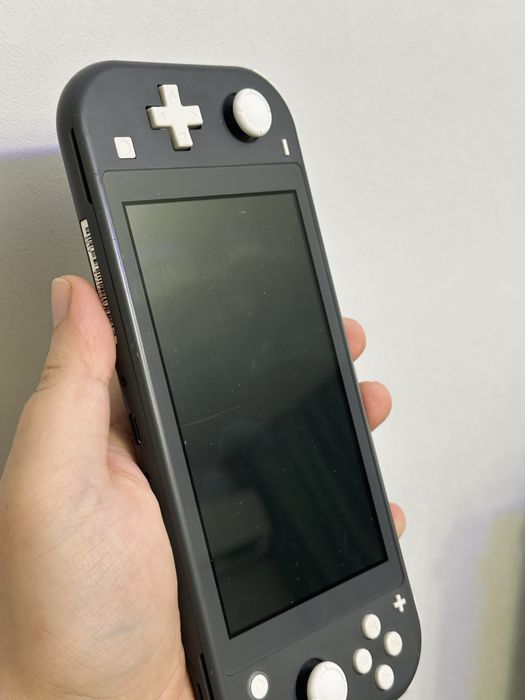 Продам прошитый Nintendo Switch Lite 21 игра | Нинтендо Свитч Лайт