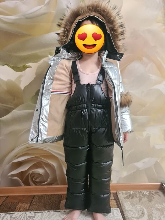 Продам детский зимний комбинезон