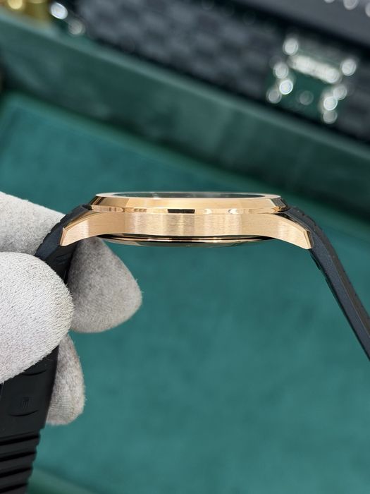 Patek Philippe Aquanaut Gold