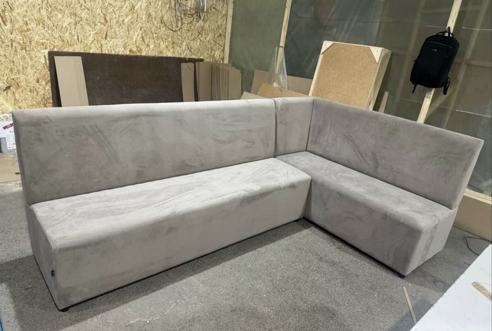 Диваны столы стулья для кафе баров рестарнов