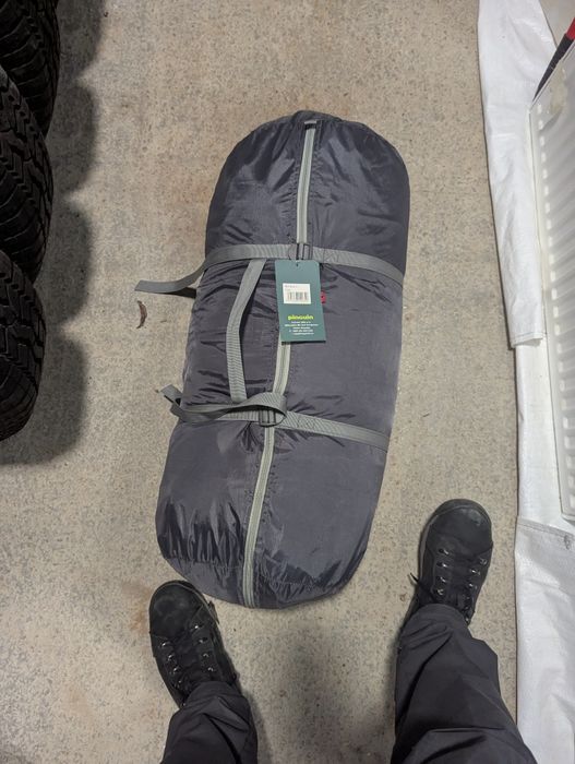 Vand cort pinguin nimbus 3 persoane