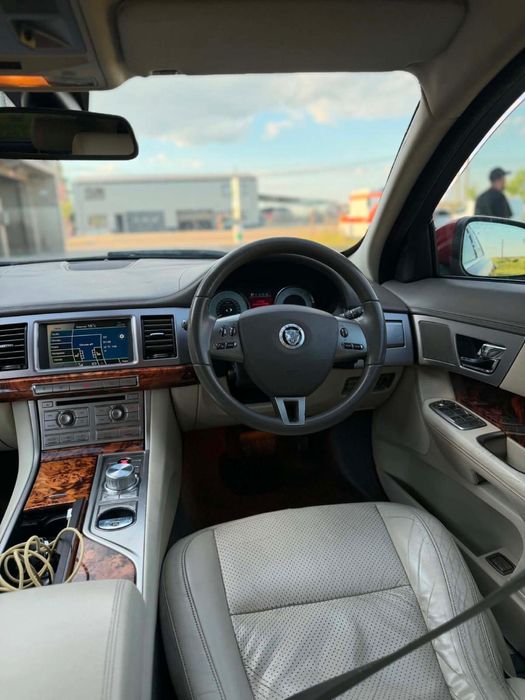 Jaguar xf facelift