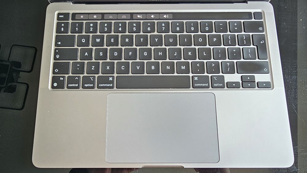 MacBook Pro 13.3 Touchbar (A2338) M1 / Ram 8GB / SSD 512GB