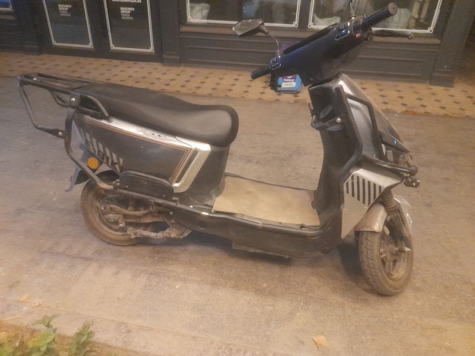 Elektr skuter e bike soz holatda sotiladi