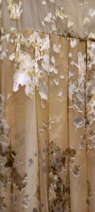 Продам платье длинное