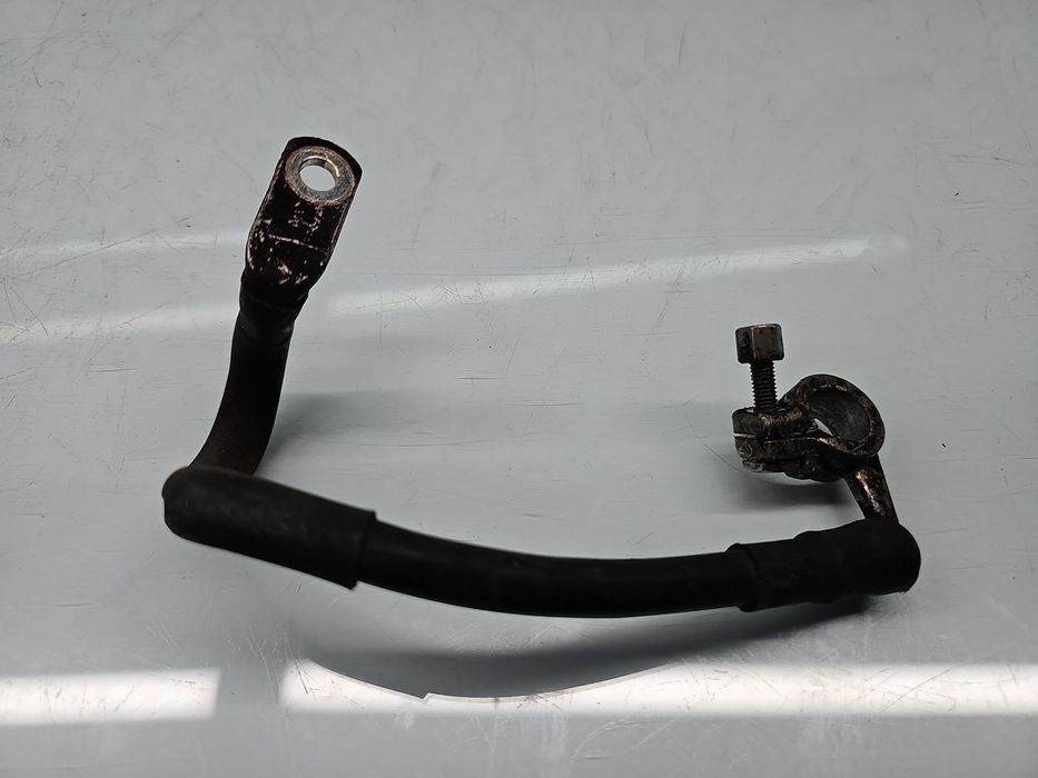Borna baterie (-) AUDI A3 (8P1) [Fabr 2003-2012] 1T0971235A