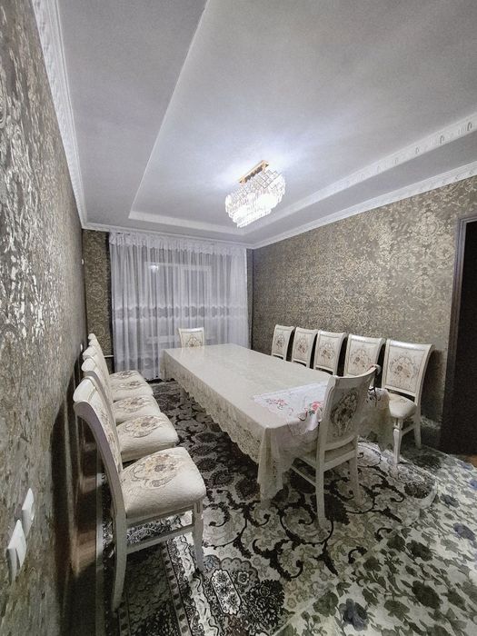 Продаётся квартира Сергели-5  90m²   3⁴/9/9 есть трапеция балкон