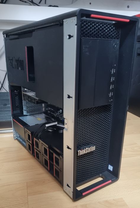 Lenovo P510: Intel Xeon E5-2630L v3 Octa/16GB RAM/GT 730/120 SSD/500GB