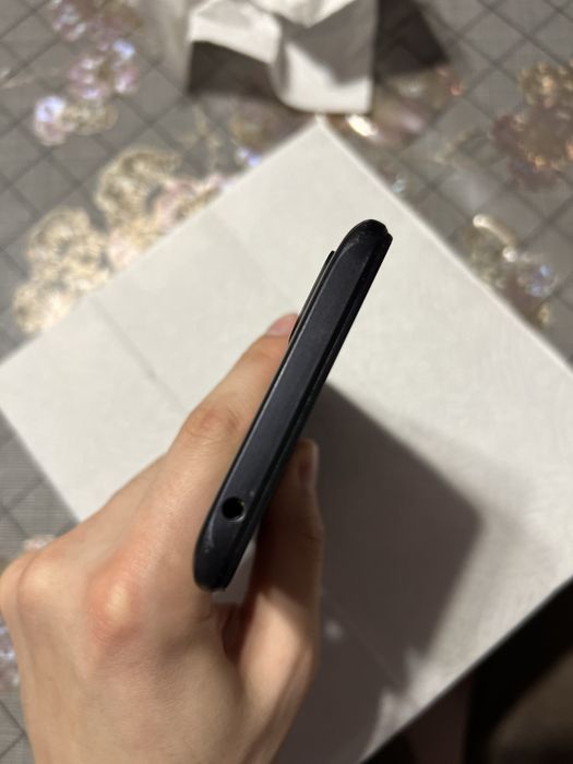 Продам Redmi 9C 64GB