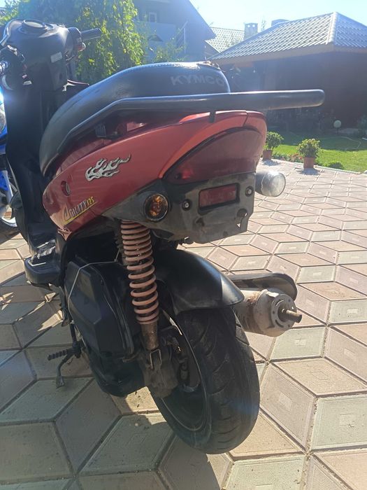Vând 2 Scutere Kymco Agiliti 125cc și un Kymco Bet-win de 150cc