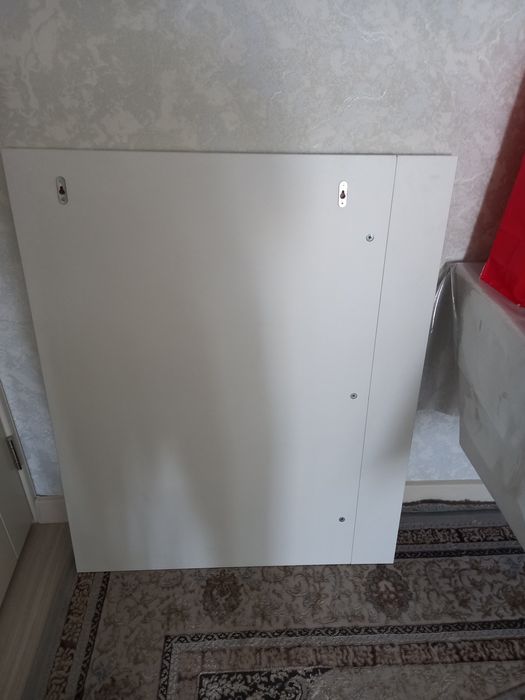 Продается зеркало настенное