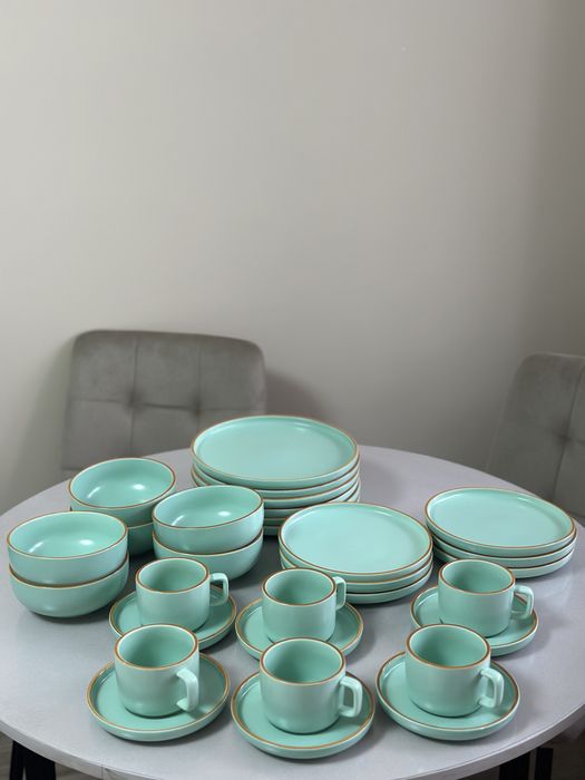 Набор посуды,на 6 персон.