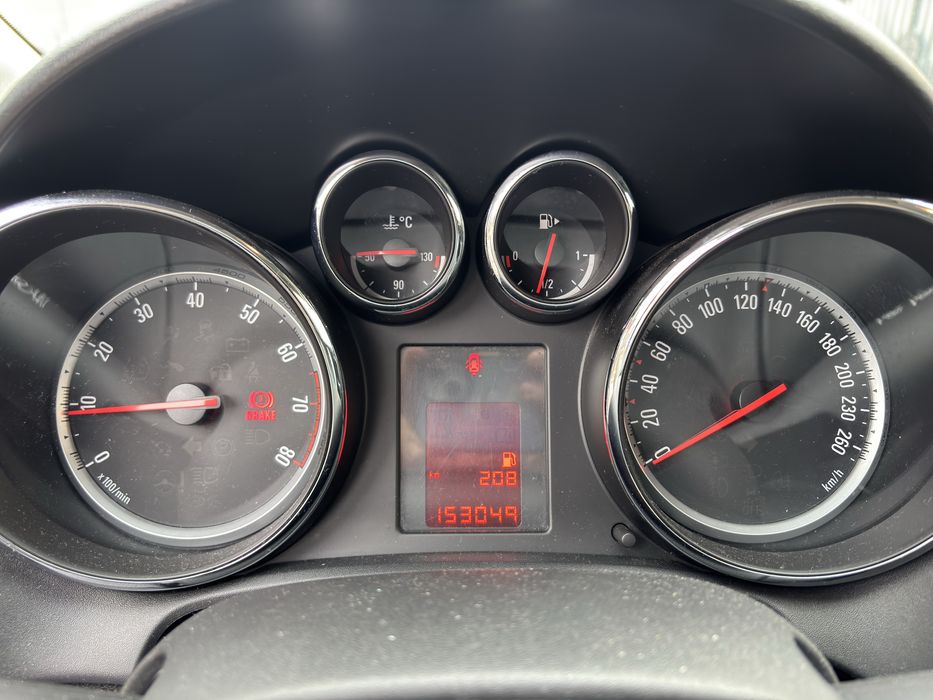 Vănd Opel Astra J 1.6 MPI