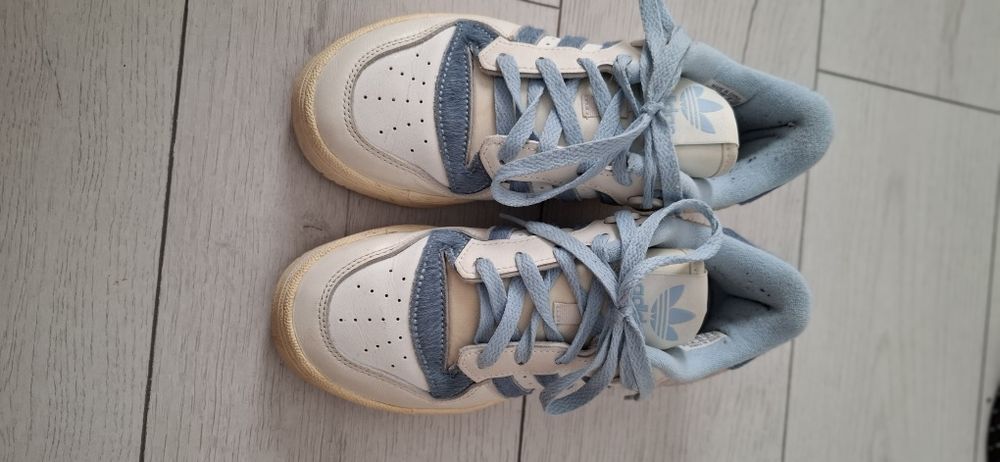 Adidasi piele  marima 36 adidas