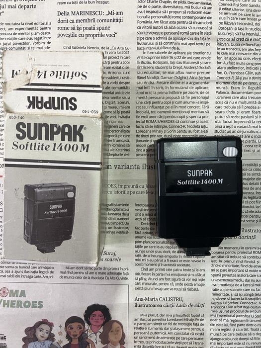Nikon Macro Speedlight SB-29 si Sunpak Softlite 1400 M