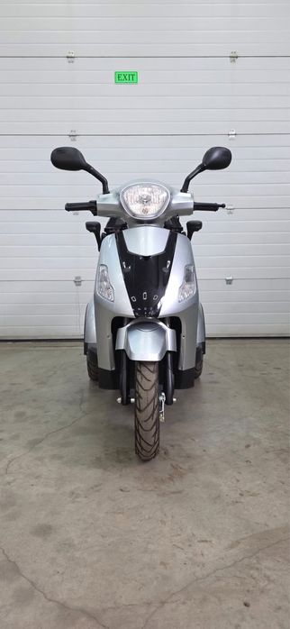 Tricicletă electrică